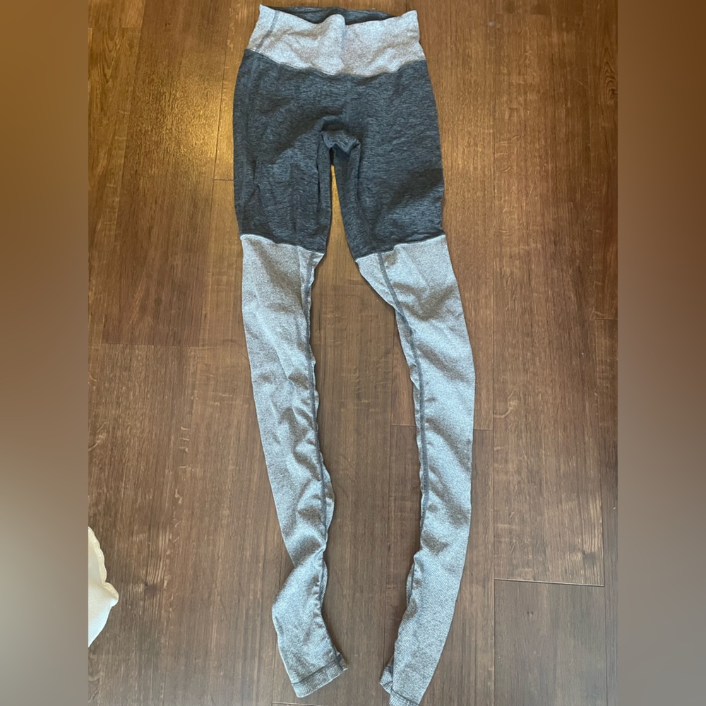 Alo Yoga size XS lounge legging